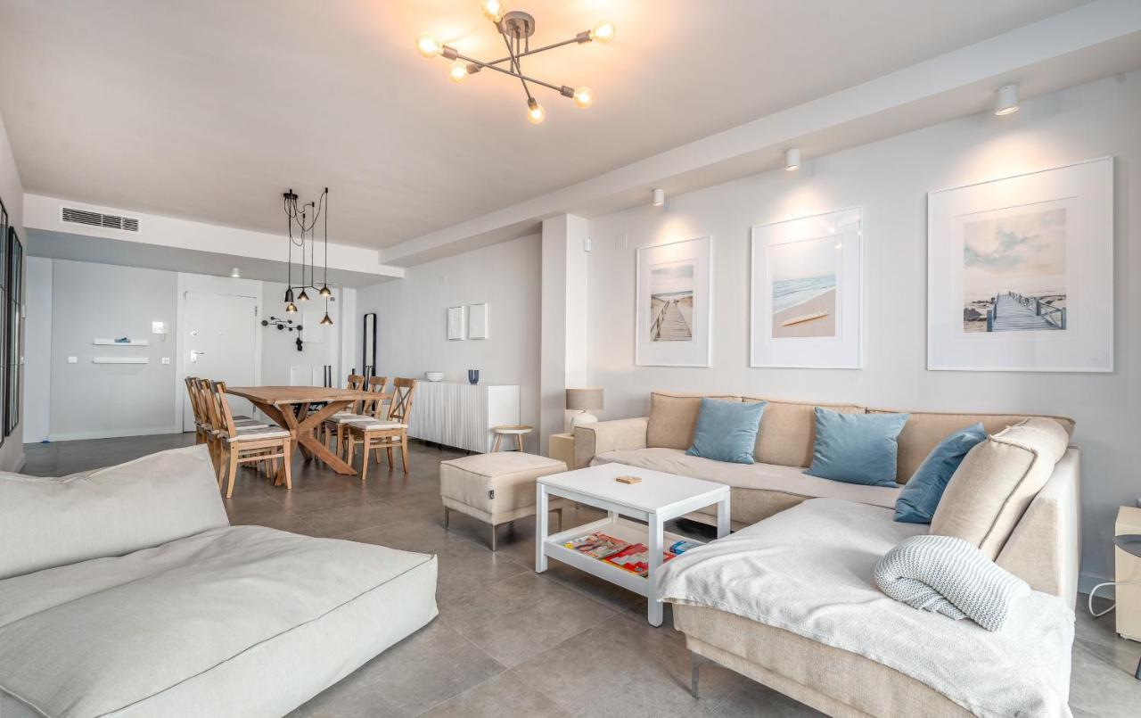 Luxurious Apartment With Sea Views Blue Suites B2-103 Manilva Bagian luar foto